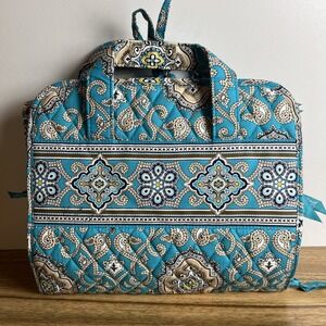 Vera Bradley Hanging Travel Organizer in the Totally Turquoise Paisley Pattern